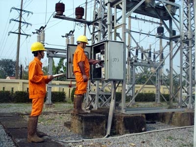Năm 2013, giá điện sẽ tăng hơn 7% 1