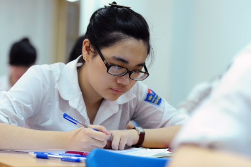 Tăng lệ phí tuyển sinh, rút ngắn thời gian xét tuyển 1 Tăng lệ phí tuyển sinh, rút ngắn thời gian xét tuyển 1