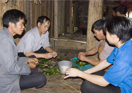 Độc đáo “cỗ lá” trong Không gian văn hóa Mường 2