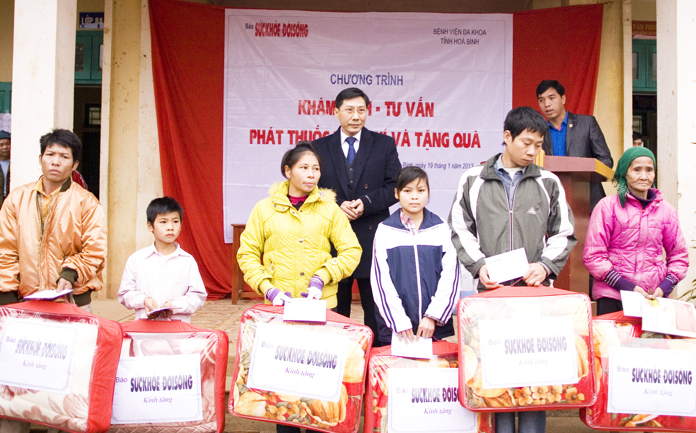 Ấm lòng giữa trời đông giá buốt! 1