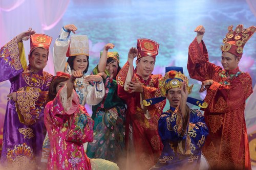 ‘Táo Quân 2013’ vẫn lên sóng và ra đĩa 2
