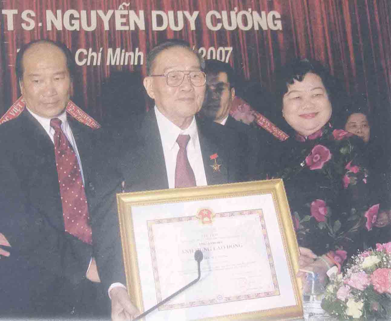 Người suốt đời tận tụy với ngành dược Việt Nam 1