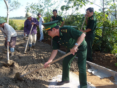 Ấm áp nghĩa tình nơi đảo vùng biên 1