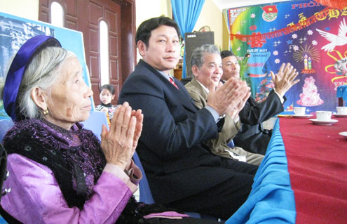 Đám cưới 870 nghìn đồng 2