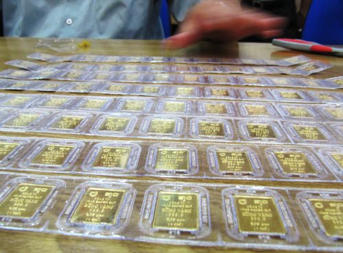 Ngày 16-4, đấu thầu tiếp gần 1 tấn vàng 1