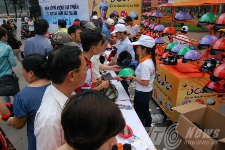 Đổi MBH dỏm lấy mũ 'xịn' tại nhiều tỉnh thành 2