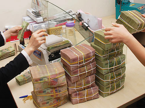 Giao dịch từ 300 triệu đồng phải báo cáo 1 Giao dịch từ 300 triệu đồng phải báo cáo 1