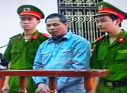 Bị cáo Đoàn Văn Vươn bị tuyên phạt 5 năm tù 1