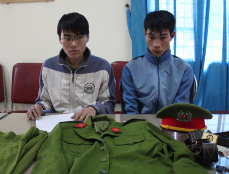Lật tẩy những kẻ giả danh công an 1
