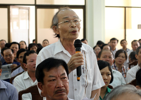 Ông Nguyễn Bá Thanh: 'Bà con bức xúc, điện cho tôi' 1