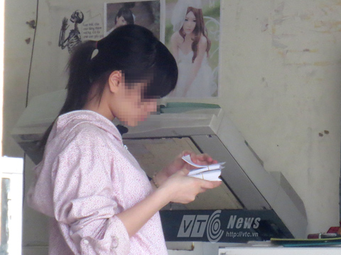 Chui lủi bán phao thi tốt nghiệp 2