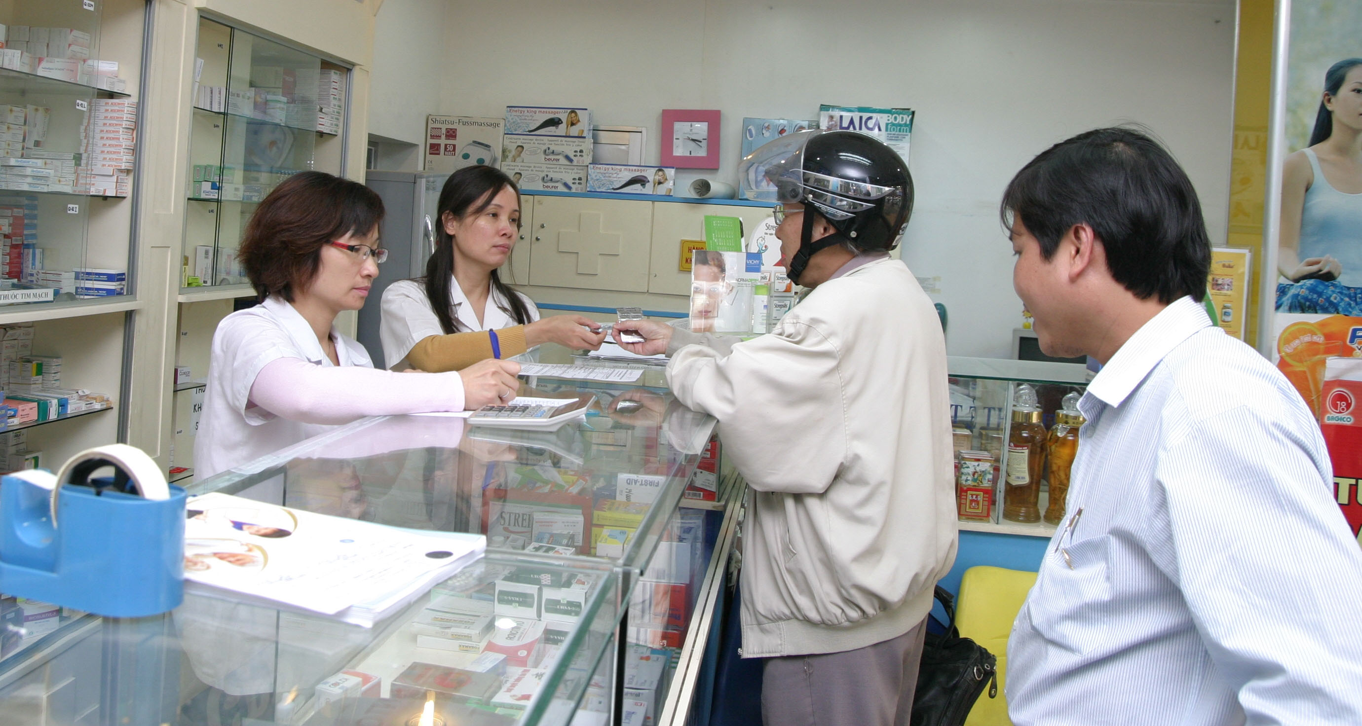 Ðề xuất thành lập Hội đồng liên ngành về giá thuốc 1
