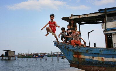 Sông nước mùa hè - tiềm ẩn nguy cơ đuối nước 1