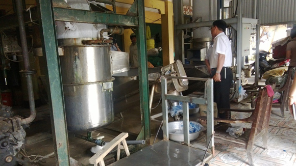 Hãi hùng đá viên, nước đóng chai 1 Hãi hùng đá viên, nước đóng chai 1