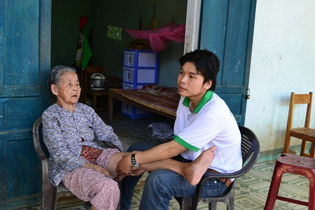 Khi người trẻ làm từ thiện 1