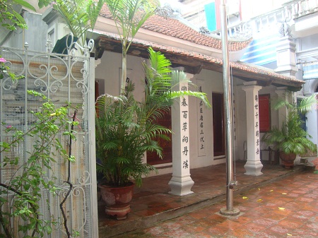 Thăm thẳm nỗi niềm nơi Y Miếu 6 Thăm thẳm nỗi niềm nơi Y Miếu 6