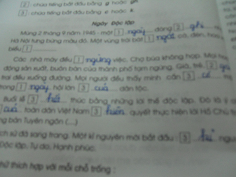 Mua vở bài tập: Mất tiền "oan"? 2