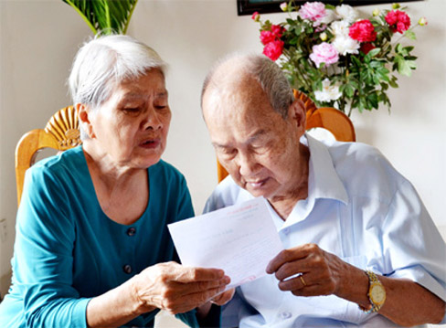 Làm khoa học là để phục vụ cách mạng, phục vụ nhân dân (08/10/2013) 2