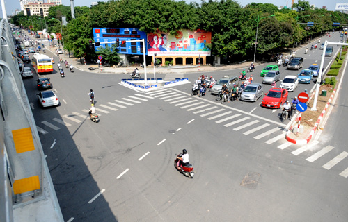 Cầu vượt dầm thép lớn nhất nước trước ngày thông xe 10 Cầu vượt dầm thép lớn nhất nước trước ngày thông xe 10