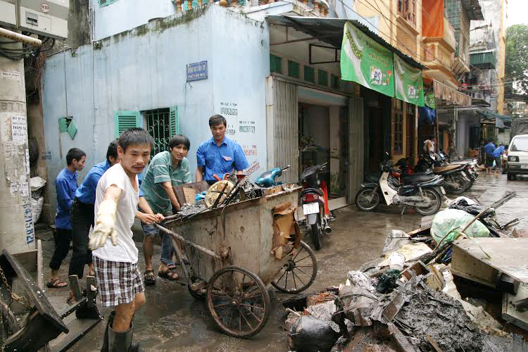 Tiếp tục thực hiện hiệu quả Mục tiêu Thiên niên kỷ về vệ sinh môi trường 1