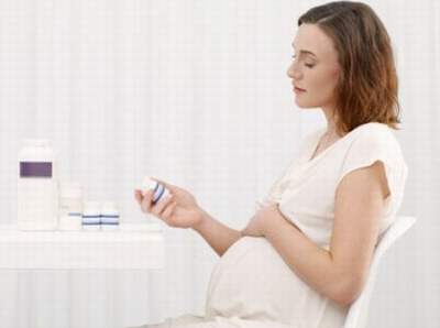 Paracetamol có an toàn cho bà bầu và con trẻ không?
