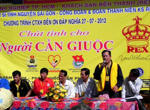 Đồng hành cùng những phận nghèo 1