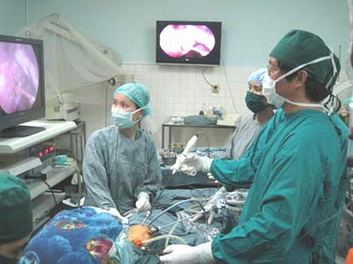 “Hút” người dân bằng chất lượng dịch vụ 1 “Hút” người dân bằng chất lượng dịch vụ 1