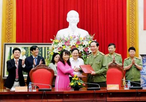 Bộ Y tế và Bộ Công an ký kết quy chế phối hợp 1