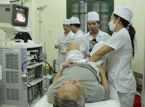 Thầy thuốc của người nghèo 2