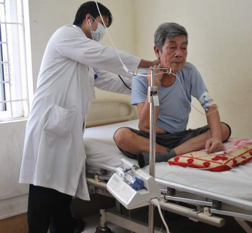 Cứu sống bệnh nhân sốc phản vệ thể tối cấp  1