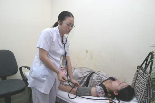 Thực hiện Các Mục tiêu Phát triển Thiên niên kỷ về sức khỏe bà mẹ - trẻ em 1