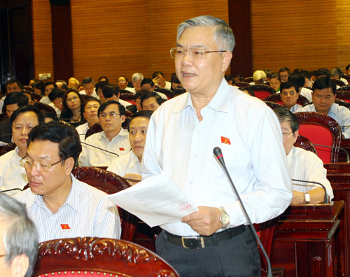 Khẳng định vai trò chủ đạo của kinh tế nhà nước 1
