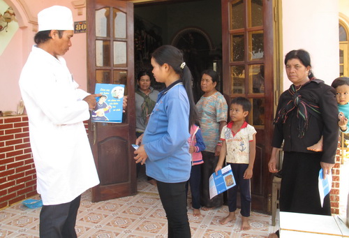 Hướng dẫn chăm sóc sức khỏe cho thai phụ tại Trạm y tế xã Tân Lâm, Di Linh, Lâm Đồng.