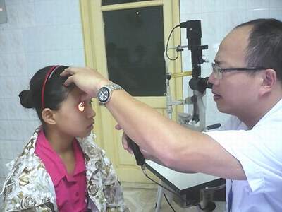 Ngừa chấn thương mắt ở lứa tuổi học đường