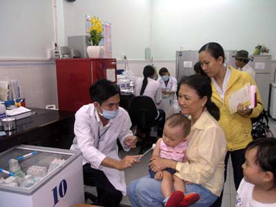 Tiêm vaccin phòng thủy đậu khi nào?