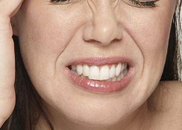 Khắc phục chứng nghiến răng