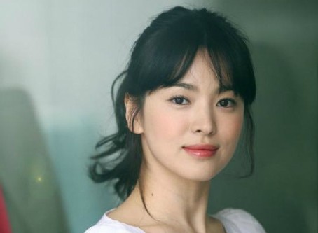 Bí kíp "trẻ đẹp không tuổi" của diễn viên Song Hye Kyo