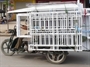 Ra quân 'truy quét” các xe ba bánh tự chế ở Hà Nội