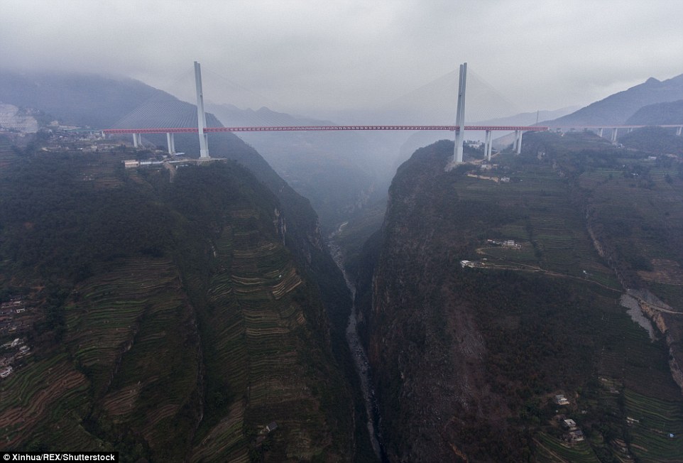 Cây cầu cao nhất thế giới 1