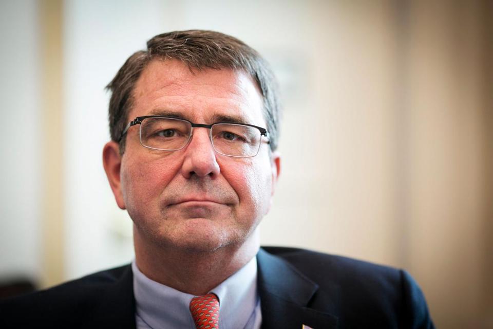 Bộ trưởng quốc phòng Mỹ Ash Carter