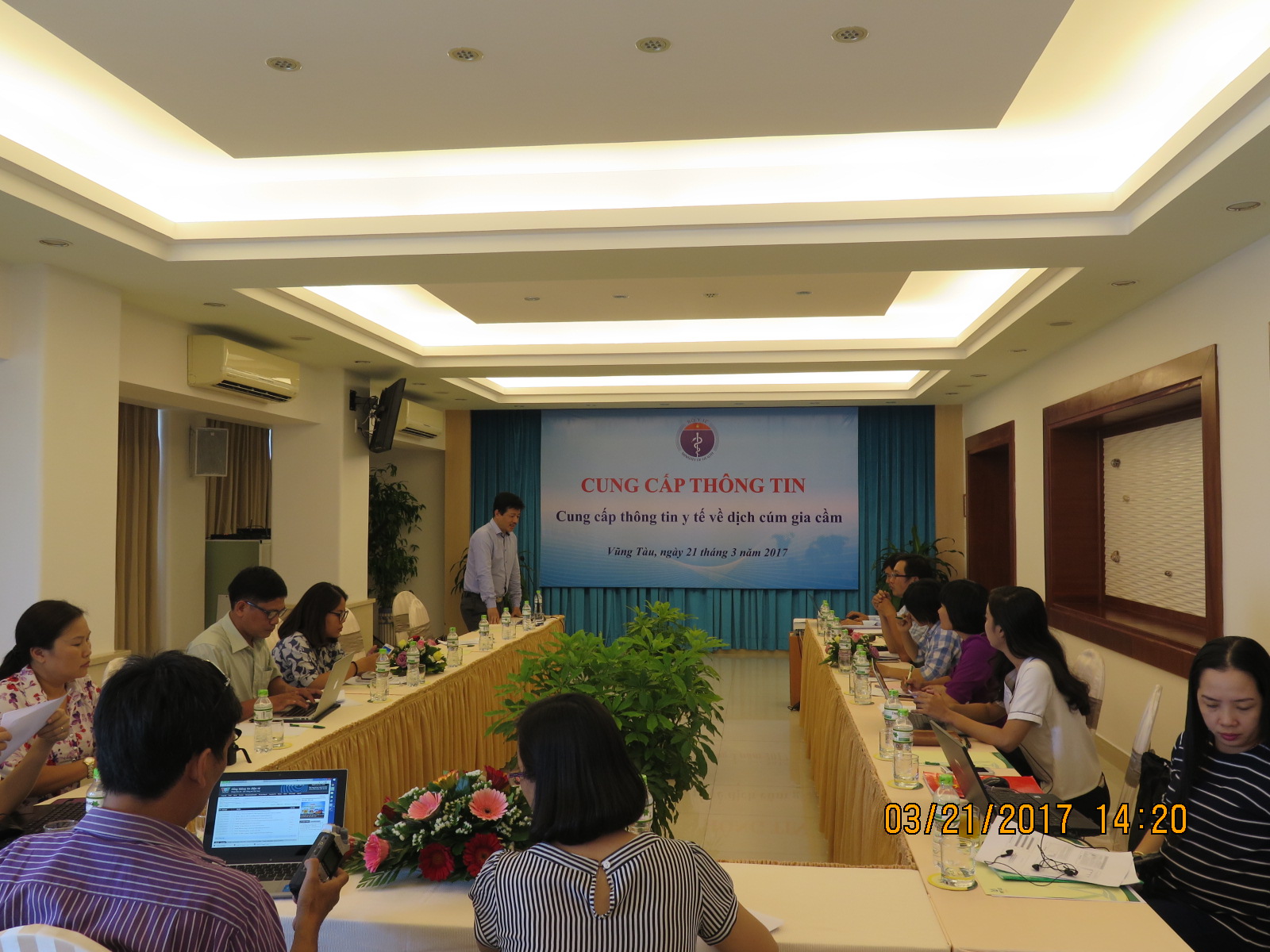 thông tin về tình hình dịch bệnh  dịch cúm gia cầm và các bệnh dịch khác