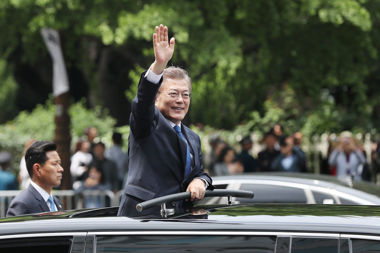 Tổng thống Hàn Quốc Moon Jae In