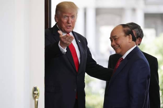 Tổng thống Mỹ Donald Trump tiếp đón Thủ tướng Nguyễn Xuân Phúc