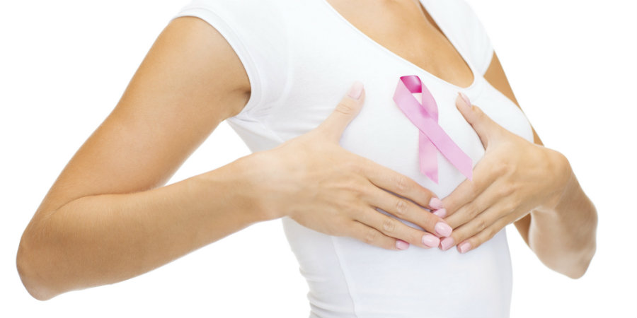 Triệu chứng ung thư vú thường bị bỏ qua