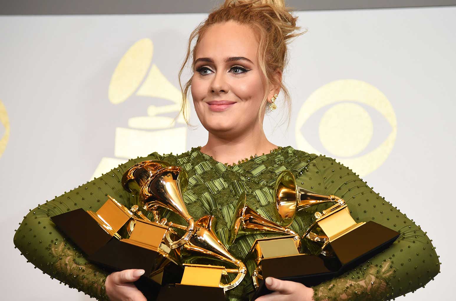  Adele đoạt giải Grammy