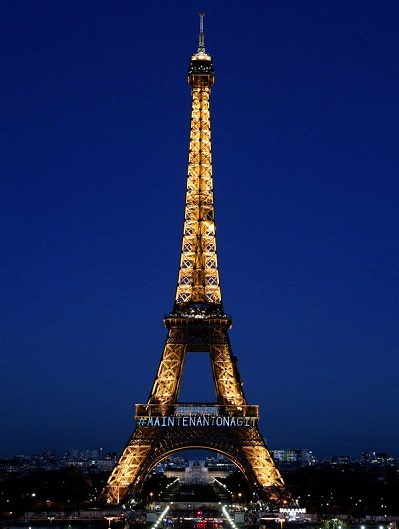 Pháp Thắp Sáng Tháp Eiffel Để Tôn Vinh Nữ Quyền