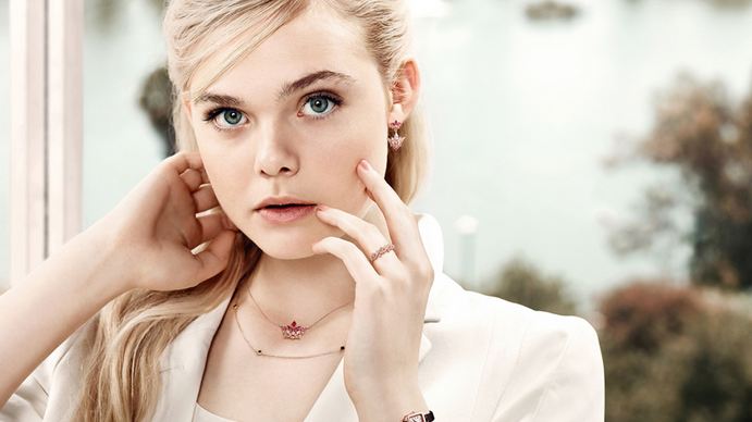  Elle Fanning