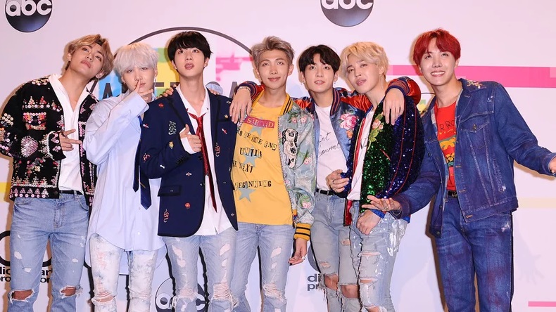 Ban nhạc K-Pop BTS tại lễ trao giải âm nhạc Mỹ