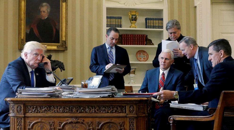 Tổng thống Mỹ Donald Trump gọi điện thoại bàn cho Tổng thống Nga Putin vào ngày 28/1/2017