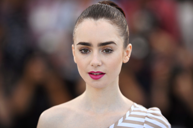 Lily Collins có gương mặt trái xoan hấp dẫn